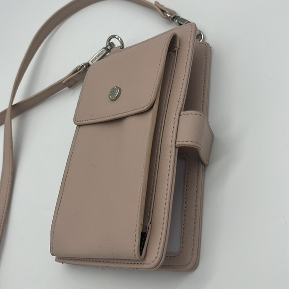 NWOT Steve Madden Slim Crossbody Wallet - Picture 4 of 5